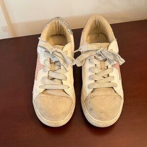 Steve Madden White and Pink Kids Sneakers